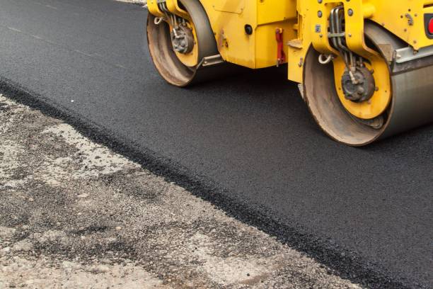 Best Affordable Driveway Paving  in Woodhaven, MI