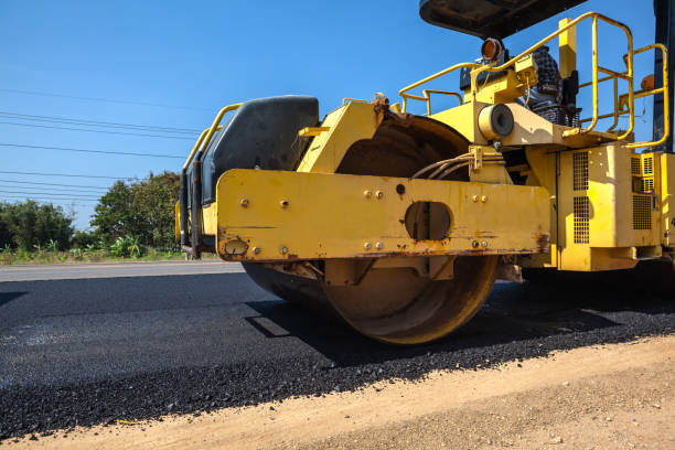 Best Residential Driveway Paver Services  in Woodhaven, MI